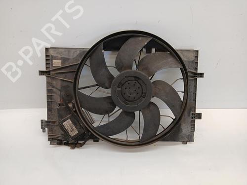 Used Radiator fan Radiator fan 37594635 37594635