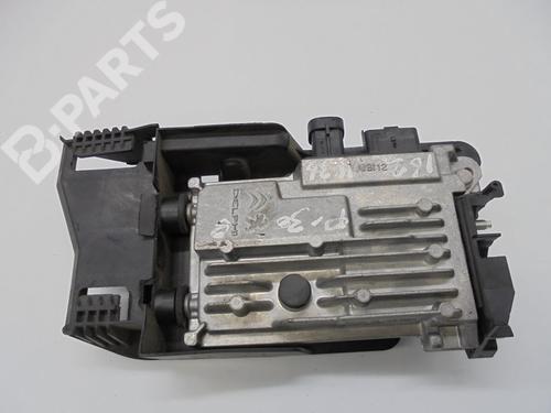 Used Start/Stop ECU Start/Stop ECU PEUGEOT 308 II (LB_, LP_, LW_, LH_, L3_) 1.6 BlueHDi 120 (120 hp) 8743175 8743175