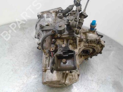 Used Gearbox HYUNDAI ELANTRA III (XD) 1.6 (107 hp) 6104853