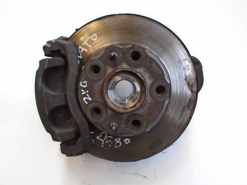 Used Left front steering knuckle FIAT DUCATO Van (250_) 120 Multijet 2,3 D (120 hp) 10137972