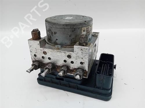 centralina-renault-megane-iv-hatchback-b9amn_-2015-34620109 main image