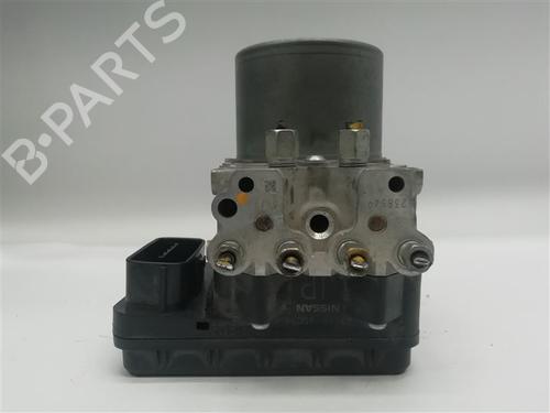 Used Control unit Control unit INFINITI Q50 50 D (170 hp) 13628413 13628413
