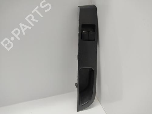 Used Left front window switch NISSAN MICRA III (K12) 1.2 16V (80 hp) 24328281