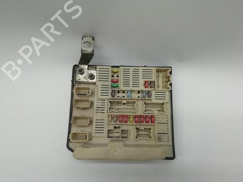 Used Fuse box Fuse box RENAULT MEGANE II (BM0/1_, CM0/1_) 1.9 dCi (110 hp) 16358385 16358385