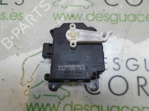 Used Electronic module LEXUS IS II (_E2_) 220d (ALE20) (177 hp) 11636124
