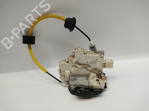 Rear right lock AUDI A8 D3 (4E2, 4E8) 3.0 TDI quattro 4F0839016 |