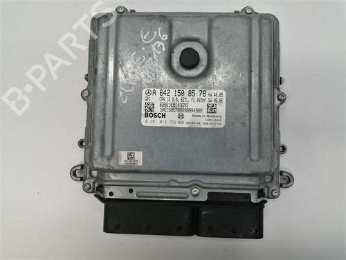Used Engine control unit (ECU) Engine control unit (ECU) 15822518 15822518