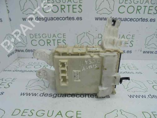 Fuse box TOYOTA AURIS (_E15_)  | BP5524417E1 