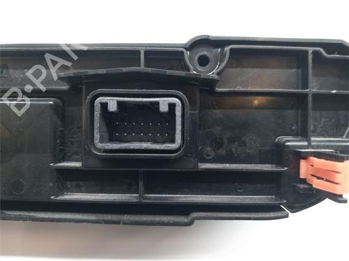 Climate control TOYOTA COROLLA Hatchback (_E21_, _EA1_, _EH1_) 1.8 Hybrid (ZWE211, ZWE219) | BP39660630I5 - Image 2