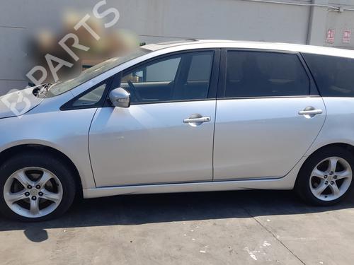 Left rear door MITSUBISHI GRANDIS (NA_W) 2.0 DI-D (NA8W) | BP13876430C4 