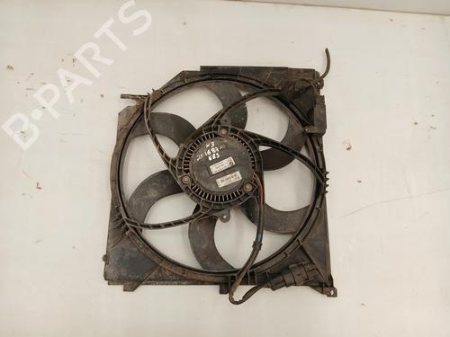 Used Radiator fan BMW X3 (E83) xDrive 20 d (177 hp) 31175130