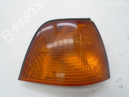 Used Right front indicator Right front indicator BMW 3 Compact (E36) 316 i (102 hp) 8178733 8178733