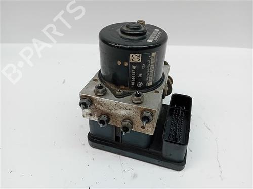 Used Control unit Control unit SEAT ALTEA (5P1) 1.9 TDI (105 hp) 39660607 39660607