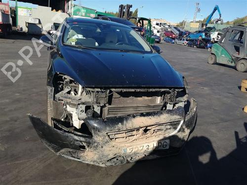 Used Parts VOLVO V40 Hatchback (525) D2 4975580