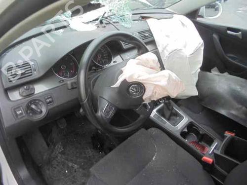 Left front steering knuckle VW PASSAT B6 (3C2) 2.0 TDI | BP5454622M25