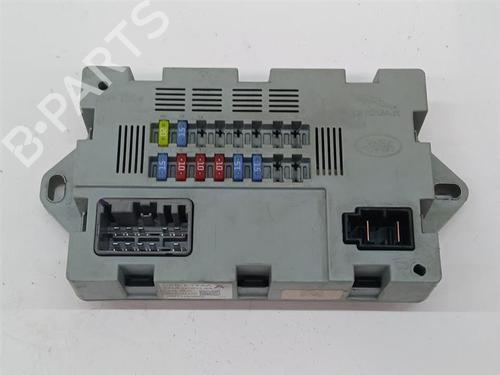 electronic-module-land-rover-range-rover-velar-l560-2017-37182135 main image