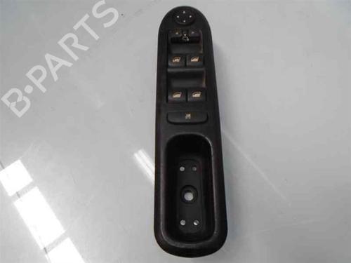Used Left front window switch Left front window switch PEUGEOT 407 SW (6E_, 6D_) 2.0 HDi 135 (136 hp) 5874891 5874891