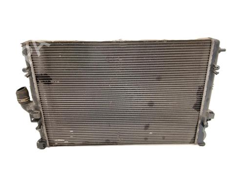 Used Water radiator Water radiator 37182527 37182527