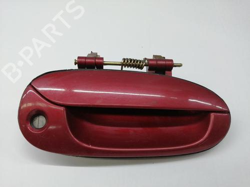 Used Front right exterior door handle KIA CARENS I MPV (FC, FJ) 2.0 CRDi (113 hp) 30391238