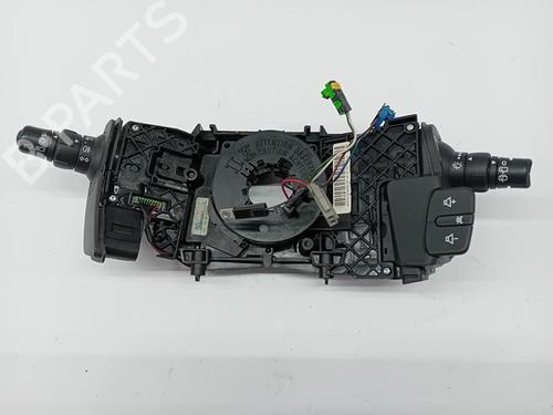 Used Headlight switch Headlight switch 37032781 37032781