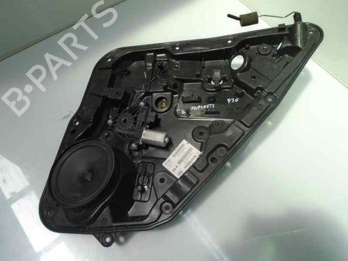 Alzavetro posteriore destra INFINITI Q30 2.2 D (170 hp) 5683983