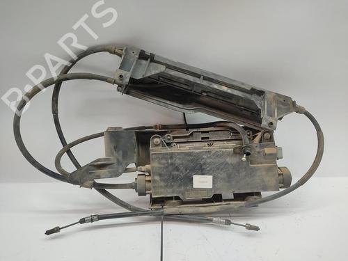 Handremsysteem RENAULT SCÉNIC II (JM0/1_) 1.9 dCi (JM0G, JM12, JM1G, JM2C) (120 hp) 30467554