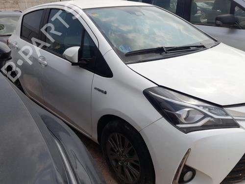 Rear parcel shelf TOYOTA YARIS (_P13_) 1.5 Hybrid (NHP130_, NHP130) | BP29590914C85 
