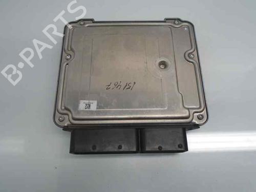 Engine control unit (ECU) OPEL ASTRA J Sports Tourer (P10)  | BP6824562M57 