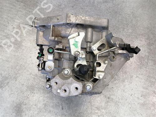 Used Gearbox Gearbox ALFA ROMEO GIULIETTA (940_) 1.6 JTDM (940FXD1A) (105 hp) 18322334 18322334