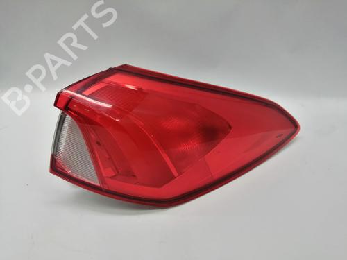 Used Right taillight Right taillight 17083828 17083828