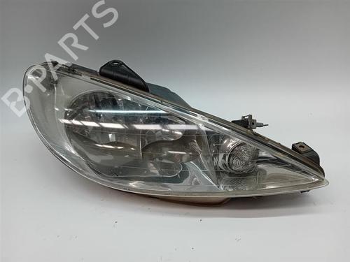 Used Right headlight Right headlight PEUGEOT 206 CC (2D) 1.6 16V (2DNFUF, 2DNFUR) (109 hp) 32297857 32297857