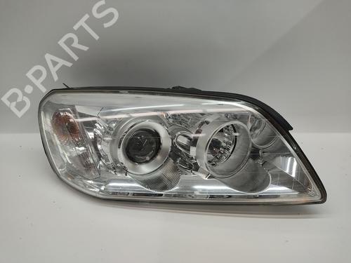 Used Right headlight CHEVROLET CAPTIVA (C100, C140) 2.4 LPG (136 hp) 26441643