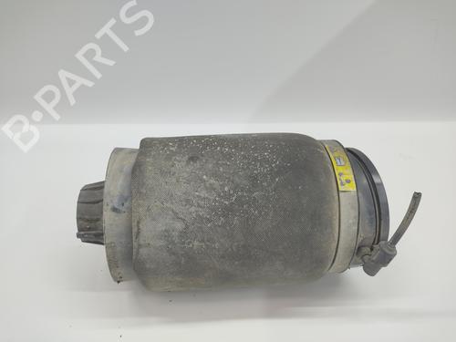 Used Right rear shock absorber JEEP GRAND CHEROKEE IV (WK, WK2) 3.0 CRD V6 4x4 (241 hp) 21165557