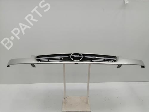 Używane Atrapa chłodnicy / Grill OPEL VIVARO A Van (X83) [2001-2015]  32288327