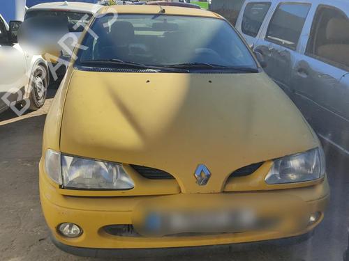 Used Parts RENAULT MEGANE I Coach (DA0/1_) 1.6 e (DA0F) 4617685