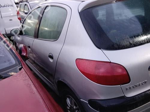 Left taillight PEUGEOT 206 Hatchback (2A/C) 1.6 16V | BP31696431C34 