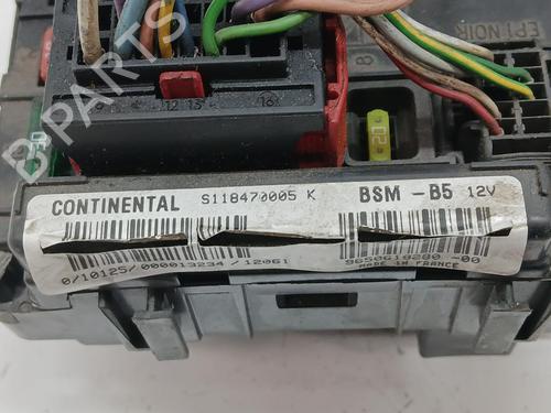 Fuse box CITROËN C5 I (DC_) 2.0 HDi (DCRHZB, DCRHZE) | BP37182348E1 - Image 5