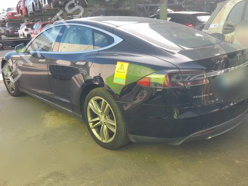 Elektronisk modul TESLA MODEL S (5YJS)  | BP24884790M83 