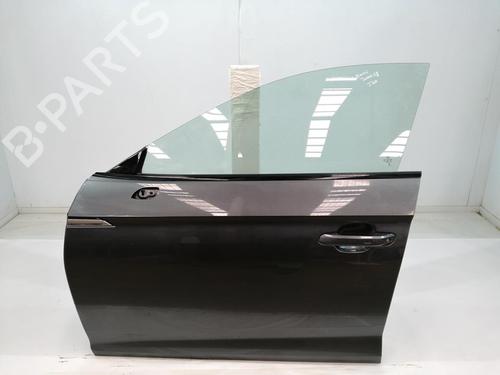 Used Left front door AUDI A5 Sportback (F5A, F5F) 40 TDI (190 hp) 29635954