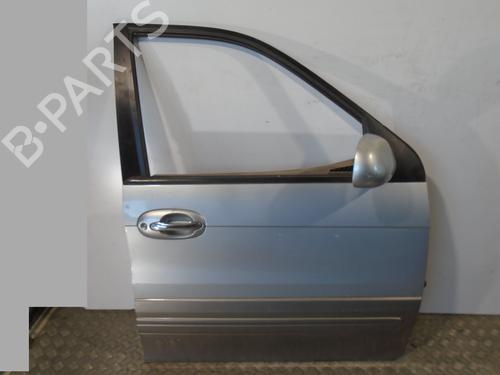 Used Right front door KIA CARNIVAL I (UP, FL) 2.9 TDi (126 hp) 7860017