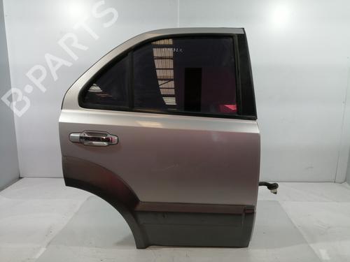 Used Right rear door KIA SORENTO I (JC) 2.5 CRDi 4WD (140 hp) 12518768