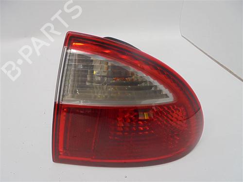 Used Right taillight Right taillight SEAT LEON (1M1) 1.9 TDI (90 hp) 8298883 8298883