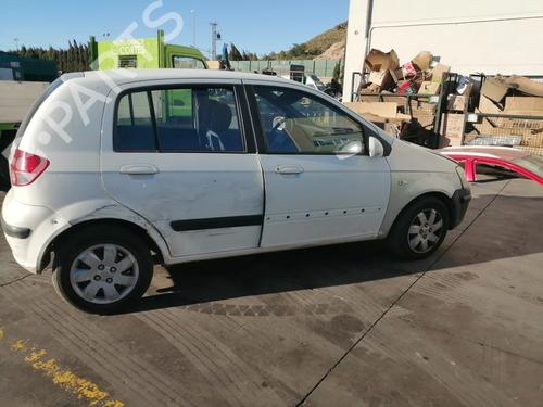 Front right window mechanism HYUNDAI GETZ (TB) 1.3 i | BP9670678C23 