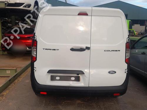 Soporte FORD TRANSIT COURIER V769 Box Body/MPV (N3P) | BP30548628C155