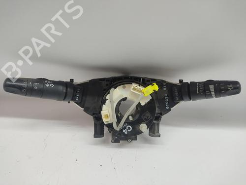 Used Headlight switch NISSAN NV200 / EVALIA Bus 1.5 dCi 85 (M20, M20M, M20K, M20KK) (86 hp) 30935634