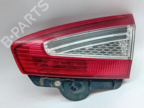 Used Right tailgate light Right tailgate light 37594811 37594811