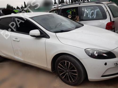 Used Parts VOLVO V40 Hatchback (525) D2 4972833