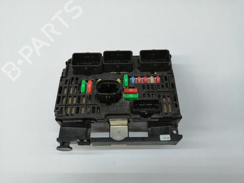 Used Fuse box CITROËN C4 I (LC_) [2004-2014]  30178599