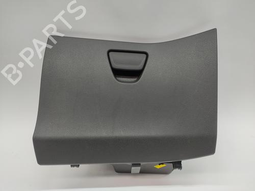 Used Glove box FORD FIESTA VI (CB1, CCN) 1.5 TDCi (75 hp) 21570478