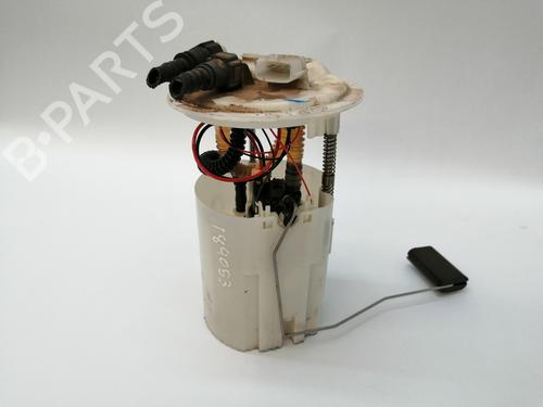 Used Fuel pump RENAULT MEGANE III Hatchback (BZ0/1_, B3_) 1.5 dCi (BZ09, BZ0D, BZ1W, BZ29, BZ14) (110 hp) 16863148